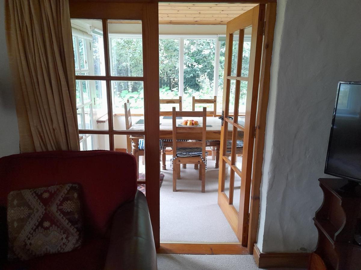 Berwick Hall Cottage Moira  Buitenkant foto